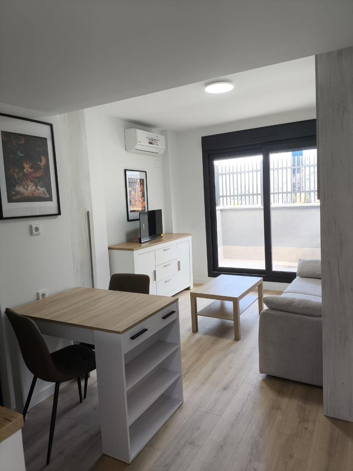 Estudios Homer Y Disney Con Piscina Olimpica Climatizada, Exterior,Gimnasio, Coworking, Netflix Y Wifi Gratis San Sebastián de los Reyes Exterior foto